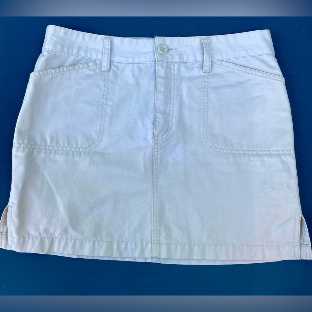 Old Navy Stone Colored Cargo Mini Skirt Size 6